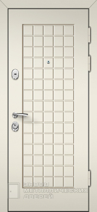 Фото «Белая дверь №22» в Лосино-Петровскому